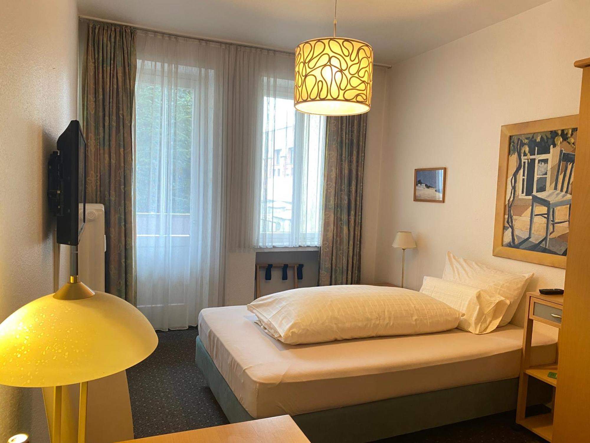 Hotel Am Ehrenhof Ντίσελντορφ Εξωτερικό φωτογραφία